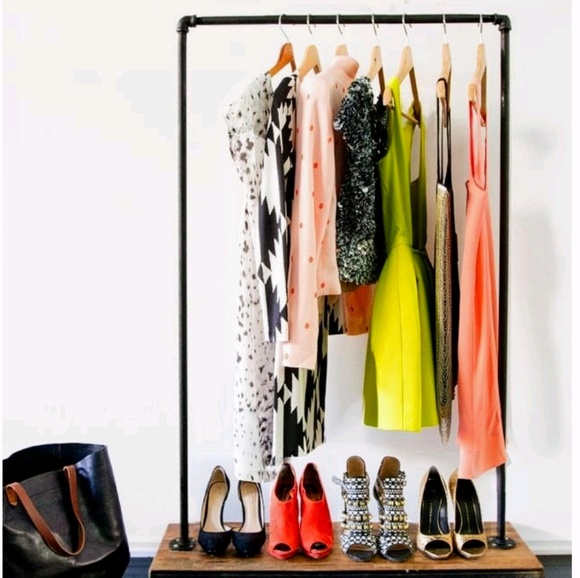 Meet your Posher, Brittany - Picture 1 of 1